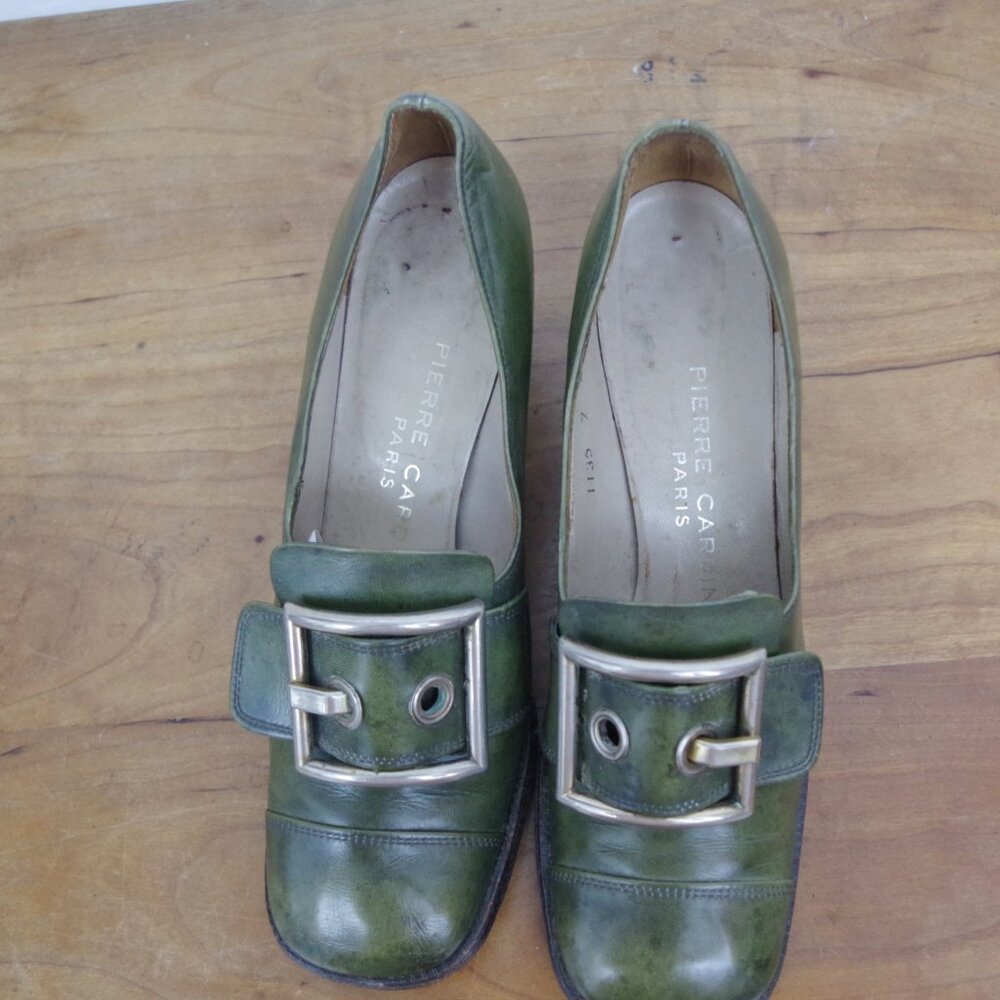 60's Vintage Pierre Cardin Paris Green Leather Buckle Front Heels 7AA - Picture 11 of 12